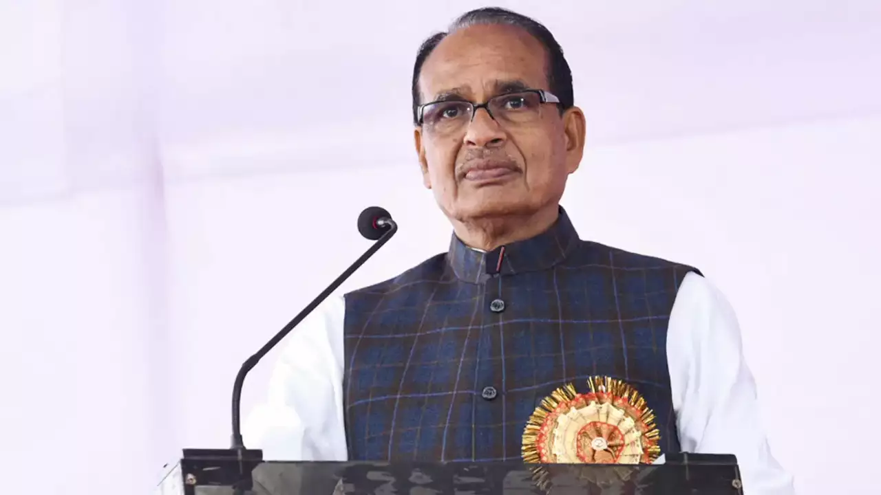 You are currently viewing ‘Lean cushion’, not ‘broken seat’, behind Shivraj row?