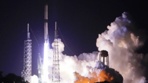 Read more about the article Indian-origin Tushar Shah flies on Jeff Bezos’s Blue Origin