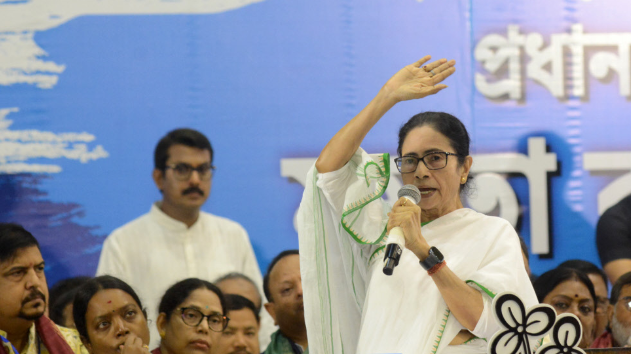 You are currently viewing TMC’s new ‘khela’ doctrine and an oath of loyalty to defeat BJP
