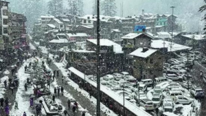 Read more about the article Fresh snowfall, rain disrupt life in Himachal Pradesh districts; boards put off