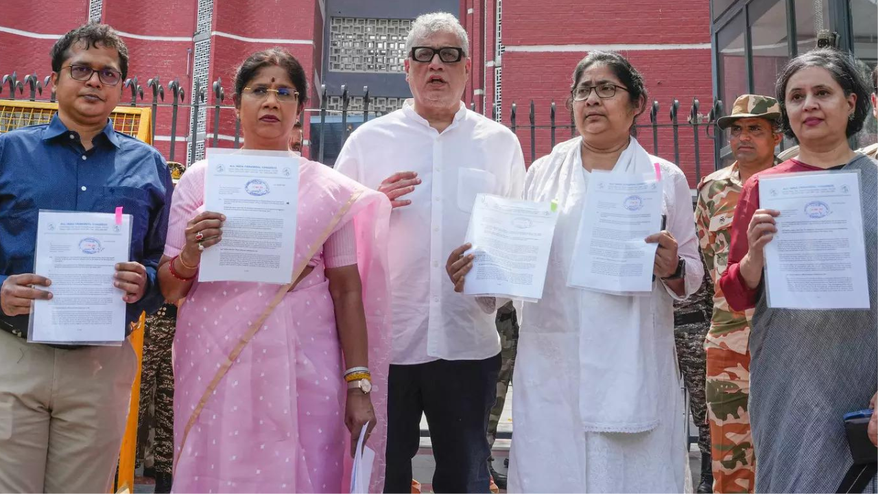 You are currently viewing ‘EC covering up voter list fraud’: TMC’s fresh charge against poll body