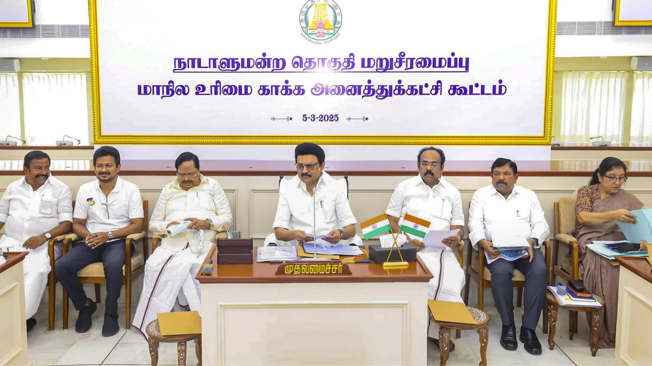 You are currently viewing Let 1971 census be basis of Lok Sabha seats for 30 years: Tamil Nadu parties