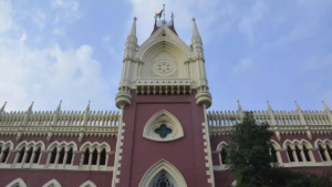 Read more about the article Your fight not a good example, bury hatchet, Calcutta HC tells Mamata, governor
