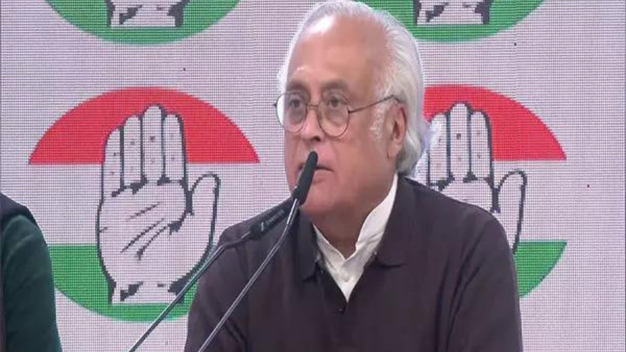 You are currently viewing ‘Tareef kum, aur tariff pe baat kijiye’: Congress to PM Modi over US threats