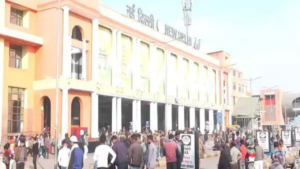 Read more about the article Crowd management: Station directors to control ticket sale as per station capacity, available trains