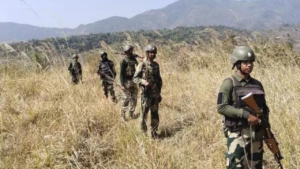 Read more about the article Day one of ‘free movement’ in Manipur: Bus attacked, 114 weapons recovered, 7 members of banned outfits arrested — top developments