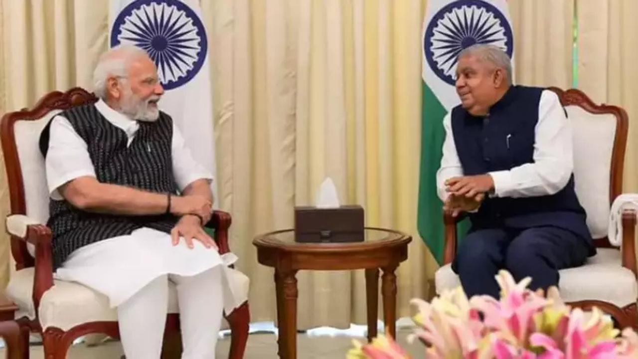 You are currently viewing PM Modi checks on VP Dhankhar at AIIMS, wishes him ‘speedy recovery’