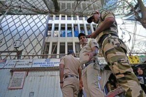 Read more about the article 4 choke to death cleaning water tank at Mumbai building site