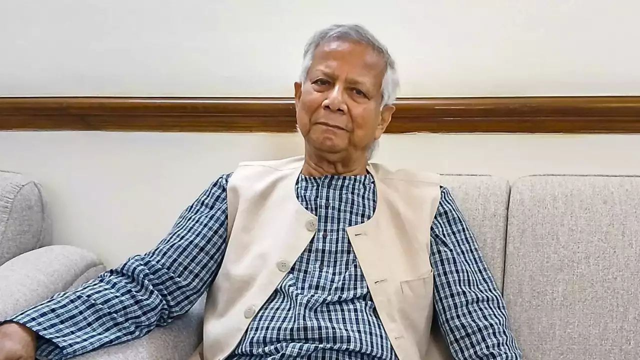 You are currently viewing Yunus govt plans special law to get back ‘stolen billions’ abroad