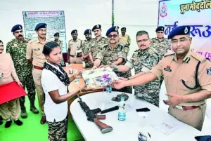 Read more about the article Jobs, education pledge in Chhattisgarh Maoist surrender policy