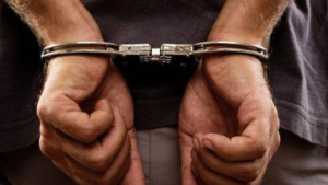 Read more about the article Six including two army men arrested with assault rifle in snatching case