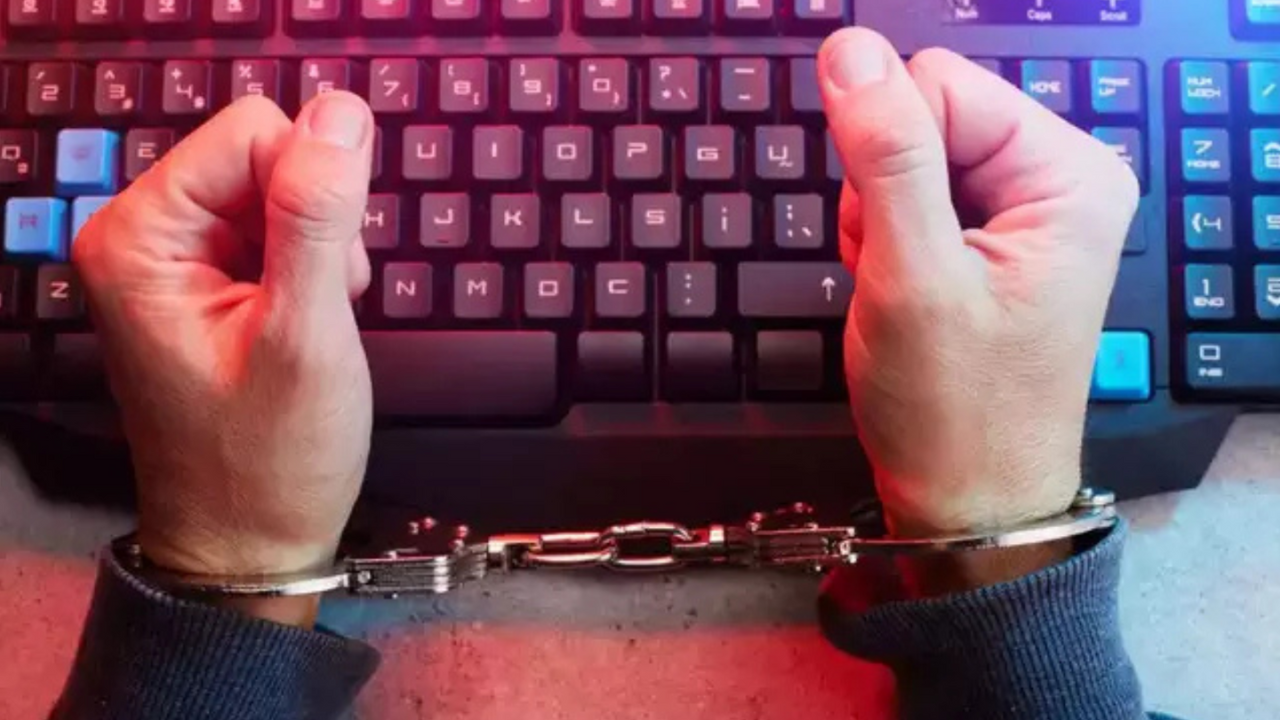 You are currently viewing Woman chooses 7-day ‘digital custody’ over police custody for 3 months, duped of Rs 34 lakh