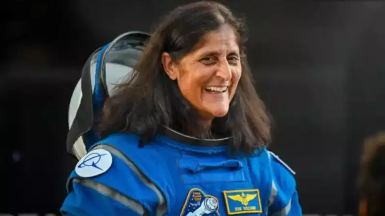 You are currently viewing Sunita Williams’ ancestral village in Gujarat offers prayers, plans ‘Diwali like celebrations’ to welcome her return to Earth