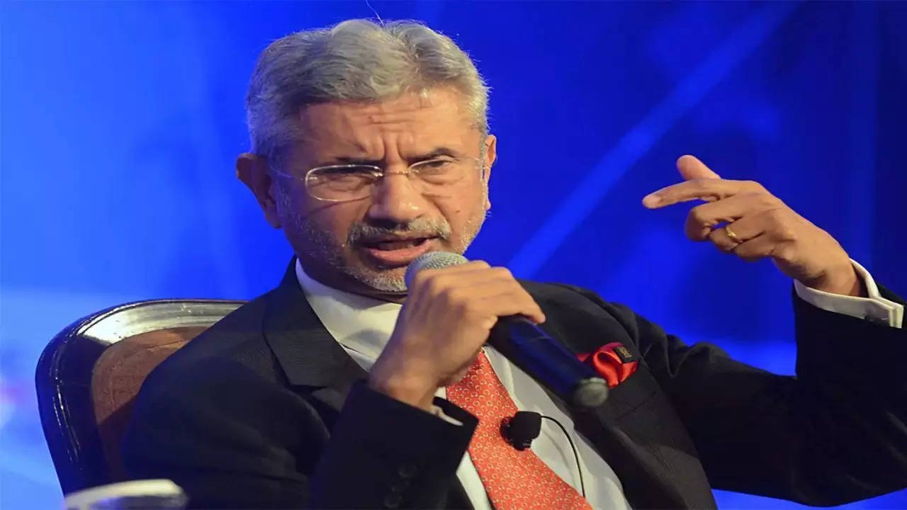 You are currently viewing Longest illegal occupation of territory since WWII in J&K: EAM Jaishankar at Raisina Dialogue