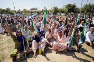 Read more about the article Punjab cops looted from protest sites, say farmers