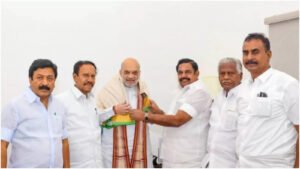 Read more about the article Palaniswami says no alliance talks with BJP, but keeps door ajar after meeting Amit Shah