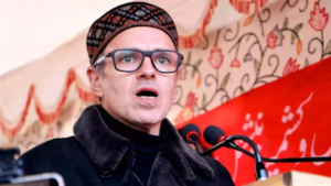 Read more about the article Thousands visit Tulip Garden as Omar  Abdullah inaugurates it
