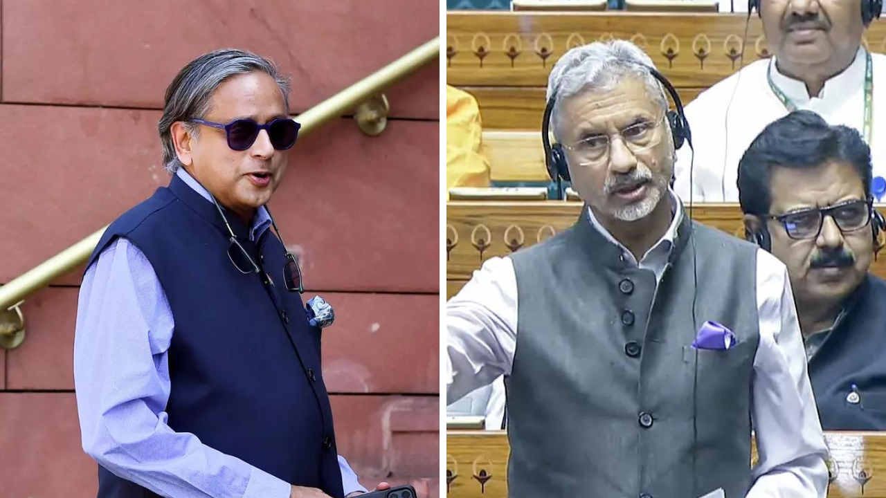 You are currently viewing ‘Minister’s statement factual’: Tharoor backs Jaishankar’s remarks on Pakistan’s treatment of minorities