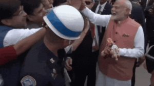 Read more about the article Watch: PM greeted with ‘Modi, Modi’ chants as he arrives in Thailand for BIMSTEC summit