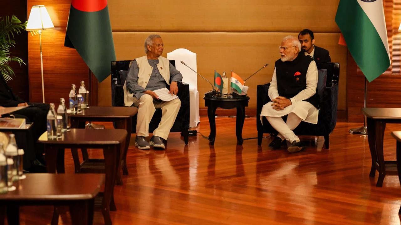 You are currently viewing Sheikh Hasina’s extradition raised during PM Modi, Yunus talks: MEA