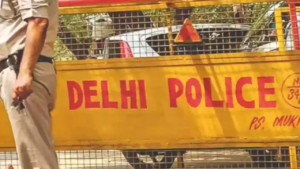 Read more about the article ‘Return Rs 30 lakh you owe me’: Firing in broad daylight outside property dealer’s office in Delhi