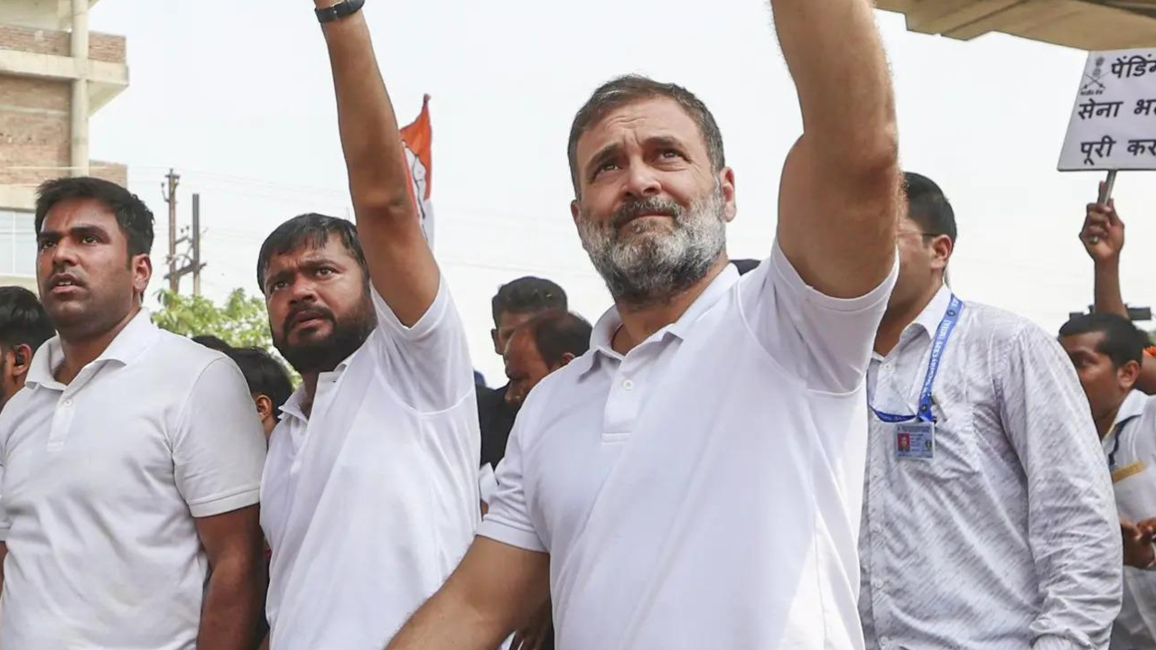 You are currently viewing ‘Will destroy fake barrier of 50% quota cap’: Rahul Gandhi bats for Dalits, OBCs in Bihar