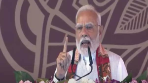 Read more about the article ‘Parivar ka saath, parivar ka vikas’: PM Modi’s dig at opposition in Varanasi