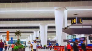 Read more about the article Over 350 flights delayed at Delhi airport due to congestion