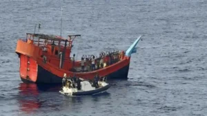 Read more about the article Indian Coast Guard and Gujarat ATS intercept over 300kg narcotics