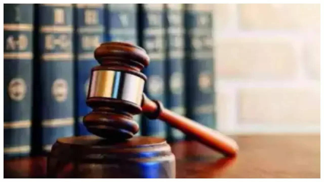 You are currently viewing Calcutta HC reverses RPF trooper’s sacking over ‘mutiny’ FB post