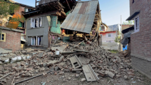 Read more about the article J&K: Forces demolish 6 terrorist houses in Kashmir