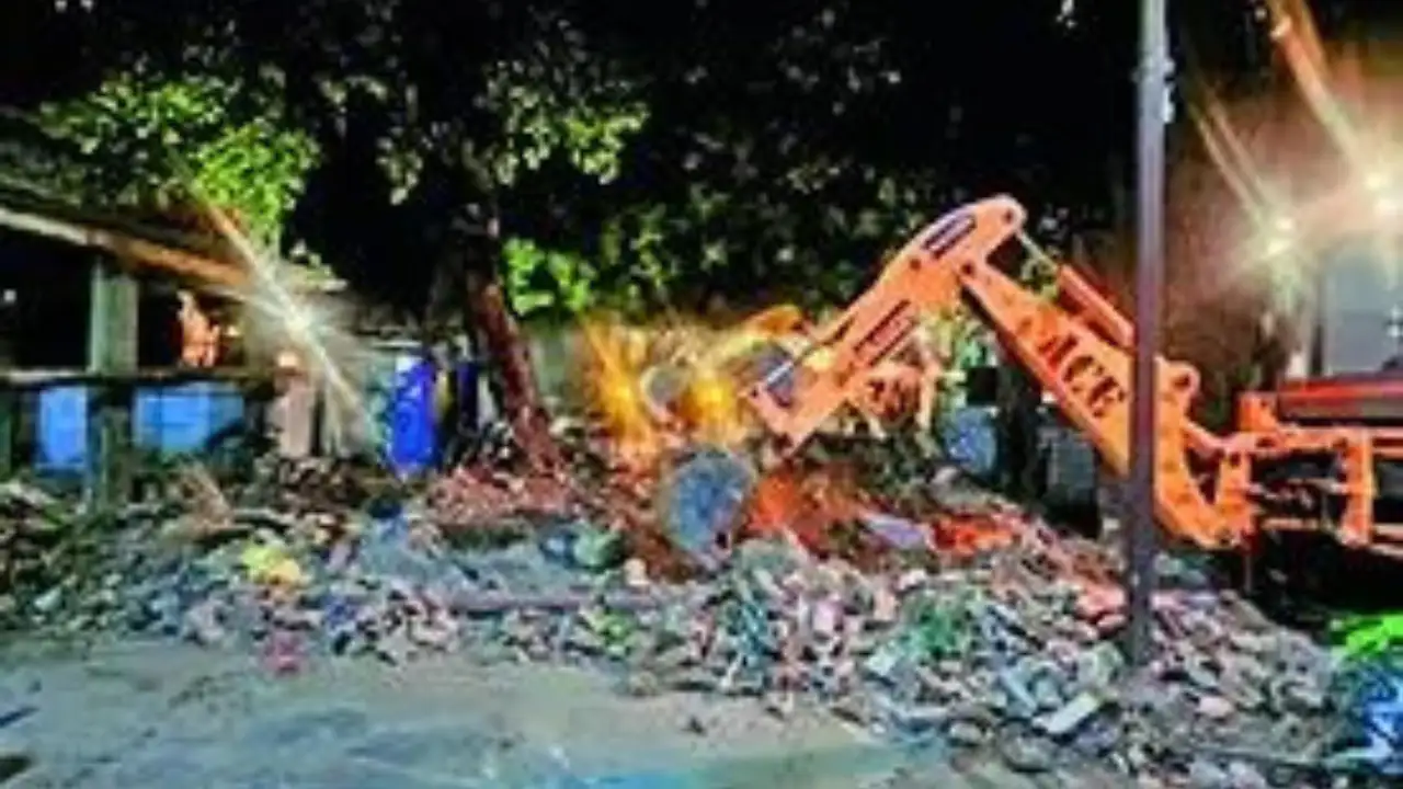 You are currently viewing ‘Unauthorised’ mazaar razed in Doon hospital