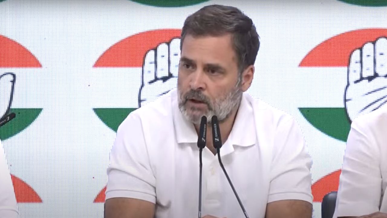 You are currently viewing ‘We have shown we can pressure govt’: Rahul Gandhi on Centre’s caste census decision