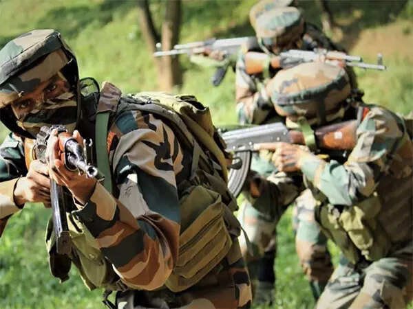 You are currently viewing Revised anti-terror strategy post-Pahalgam attack led to successful twin encounters in J&K: GOC Victor Force