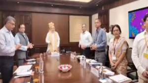 Read more about the article Amit Shah launches new OCI portal to enhance user experience