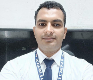 Read more about the article Railway Station master in UP cracks IFS exam