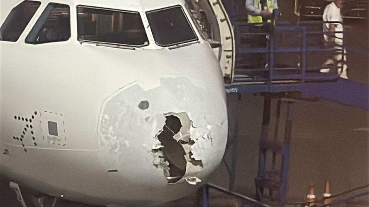 You are currently viewing IndiGo Delhi-Srinagar flight encounters turbulence in bad weather; lands safely