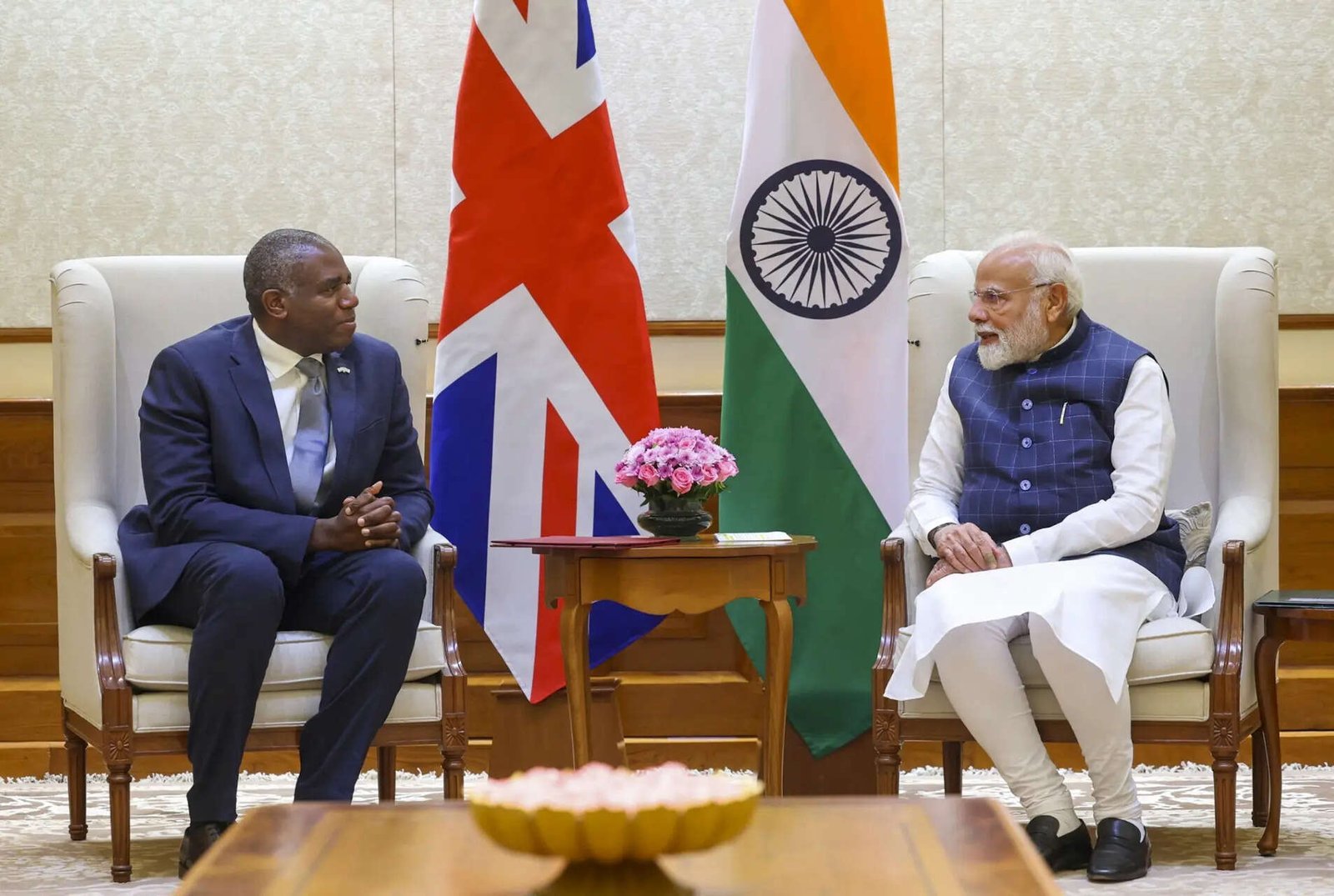 You are currently viewing PM Modi meets UK foreign secretary: Calls for united global action against terrorism; hails India-UK FTA potential