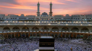 Read more about the article No restrictions on Indian travellers to Saudi Arabia; temporary visa curbs only for Hajj season: Sources
