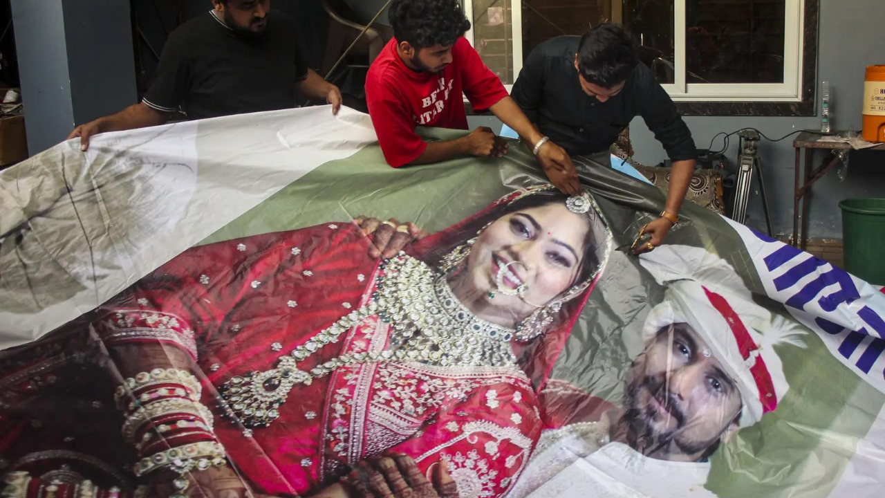You are currently viewing Honeymoon murder case: How a ‘mangalsutra’ made Sonam prime suspect in Raja Raghuvanshi’s death, Meghalaya top cop reveals