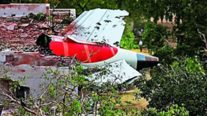 Read more about the article Air India plane crash: First ‘hull event’ for 787, but problems plagued Dreamliner since 2011 debut