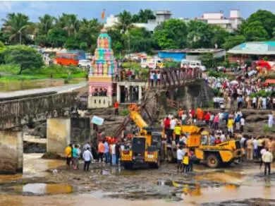 You are currently viewing One step and I would’ve fallen into river & died, says survivor