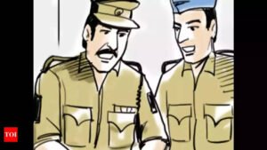 Read more about the article 41-yr-old & 21-yr-old join UP police together: An ex-armyman & his son