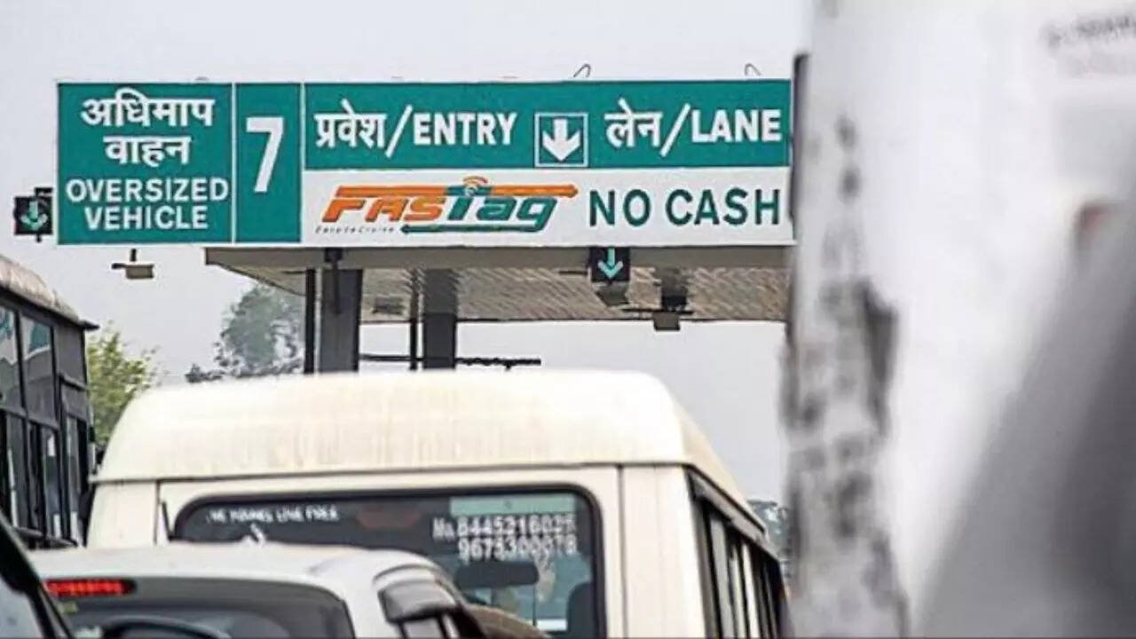 You are currently viewing Government may slow down declaring more state highways as National Highways