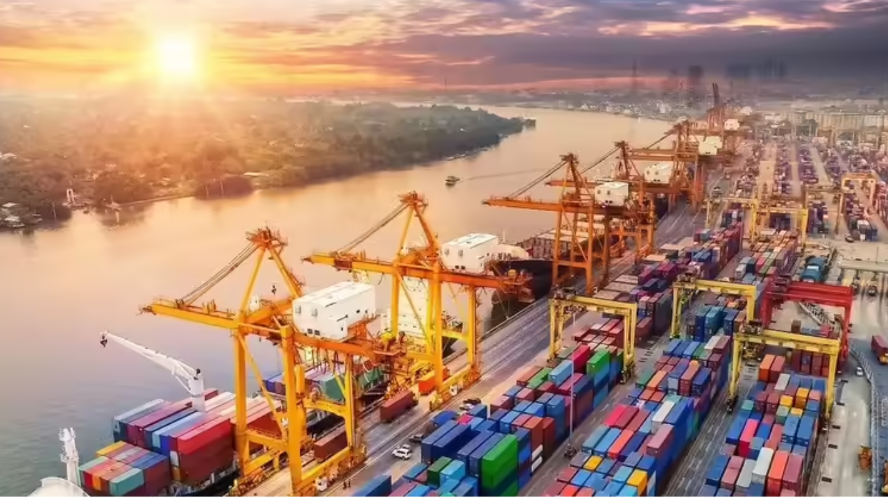You are currently viewing India bans specific jute, textile items from Bangladesh: Imports permitted only through Nhava Sheva seaport – new trade restrictions explained