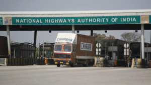 Read more about the article NHAI to blacklist FASTags ‘kept in hand’, seeks details from toll operators