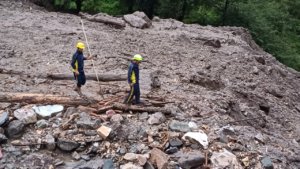 Read more about the article Cloudburst, heavy rains wreak havoc in Uttarakhand: Char Dham yatra halted, workers missing, landslides hit highways – 10 key updates