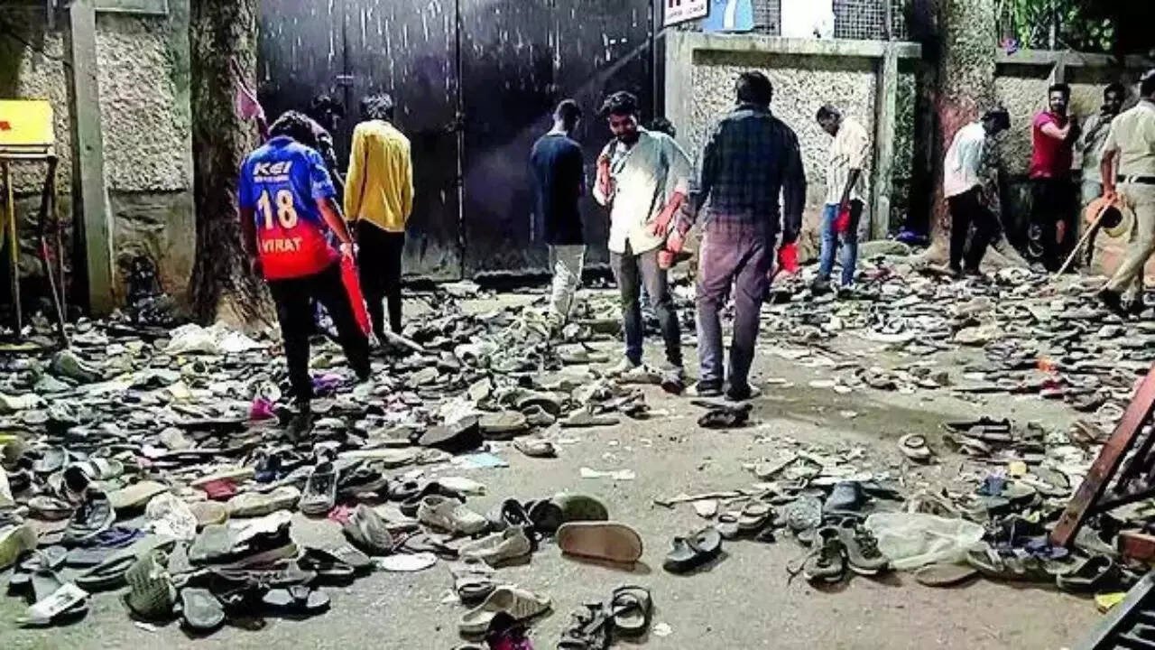 You are currently viewing ‘Cops not bhagwan’: CAT quashes IG’s suspension for RCB stampede