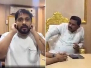 Read more about the article Caught on camera: Traders slapped, forced to apologise for not speaking Marathi at Sena UBT office in Thane