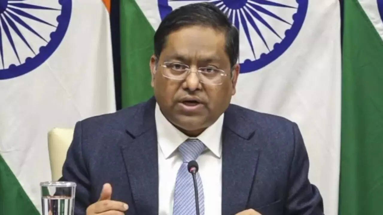 You are currently viewing ‘India takes no position on matters of faith’: MEA on Dalai Lama succession row; walks tightrope on Sino-India ties